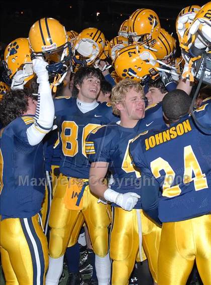 Thumbnail 3 in Elder vs. St. Ignatius (OHSAA D1 Final) photogallery.