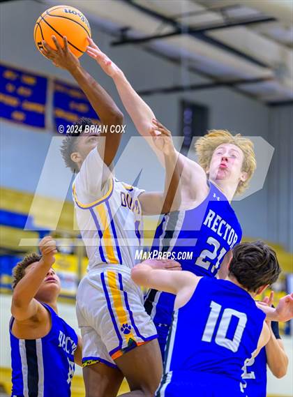 Thumbnail 2 in Dumas vs Rector (Atlas Asphalt Holiday Classic) photogallery.