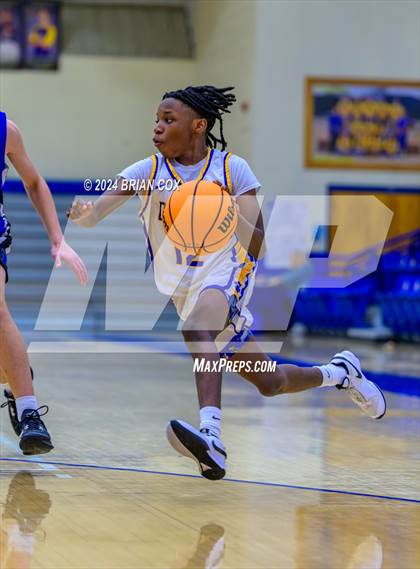 Thumbnail 3 in Dumas vs Rector (Atlas Asphalt Holiday Classic) photogallery.