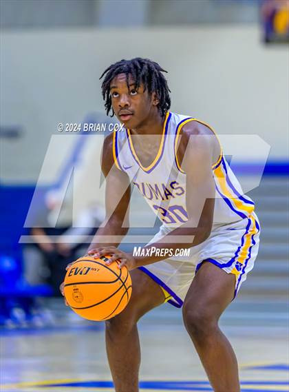 Thumbnail 1 in Dumas vs Rector (Atlas Asphalt Holiday Classic) photogallery.