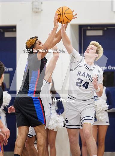 null - Photo 01