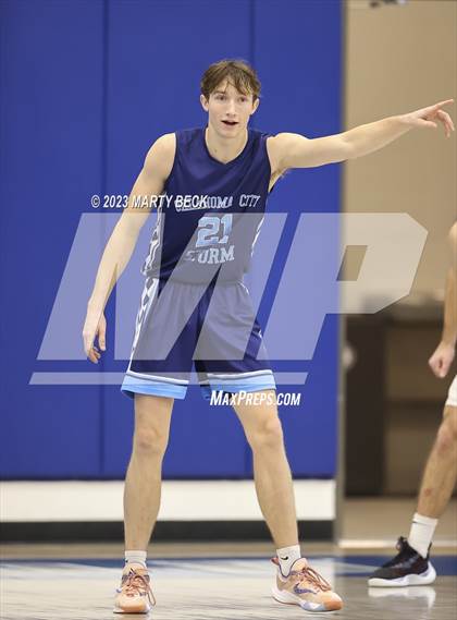 Thumbnail 1 in Oklahoma City Storm vs Link Academy (Bill Rowe's Queen City Showcase) photogallery.