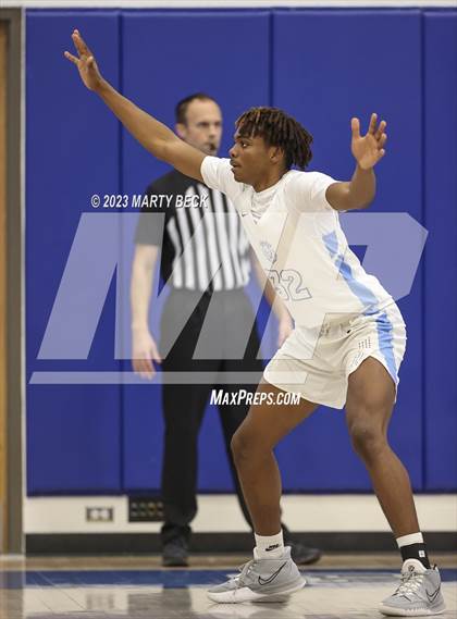 Thumbnail 2 in Oklahoma City Storm vs Link Academy (Bill Rowe's Queen City Showcase) photogallery.