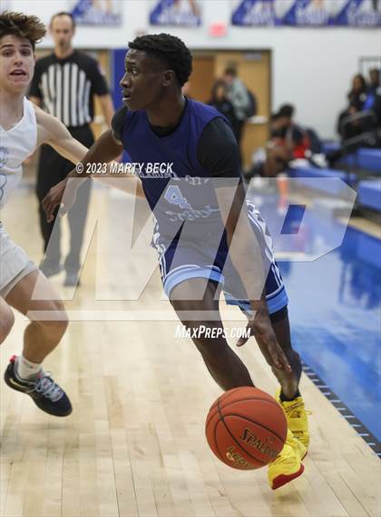 Thumbnail 3 in Oklahoma City Storm vs Link Academy (Bill Rowe's Queen City Showcase) photogallery.