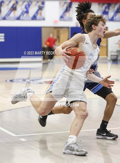 Thumbnail 2 in Oklahoma City Storm vs Link Academy (Bill Rowe's Queen City Showcase) photogallery.
