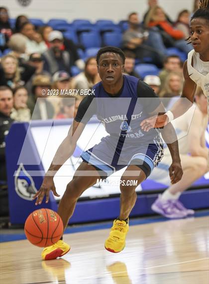 Thumbnail 2 in Oklahoma City Storm vs Link Academy (Bill Rowe's Queen City Showcase) photogallery.