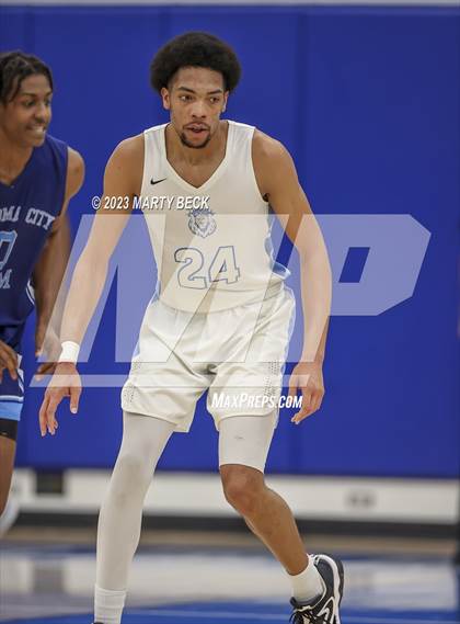 Thumbnail 1 in Oklahoma City Storm vs Link Academy (Bill Rowe's Queen City Showcase) photogallery.