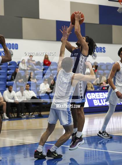 Thumbnail 3 in Oklahoma City Storm vs Link Academy (Bill Rowe's Queen City Showcase) photogallery.