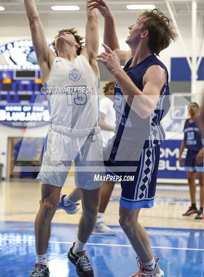 Thumbnail 3 in Oklahoma City Storm vs Link Academy (Bill Rowe's Queen City Showcase) photogallery.