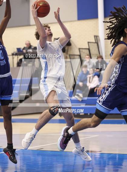 Thumbnail 3 in Oklahoma City Storm vs Link Academy (Bill Rowe's Queen City Showcase) photogallery.