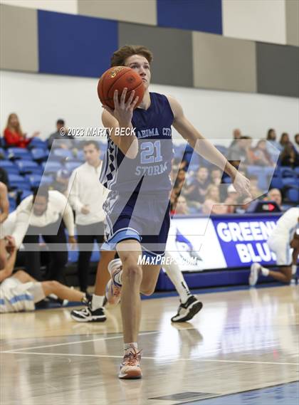 Thumbnail 3 in Oklahoma City Storm vs Link Academy (Bill Rowe's Queen City Showcase) photogallery.