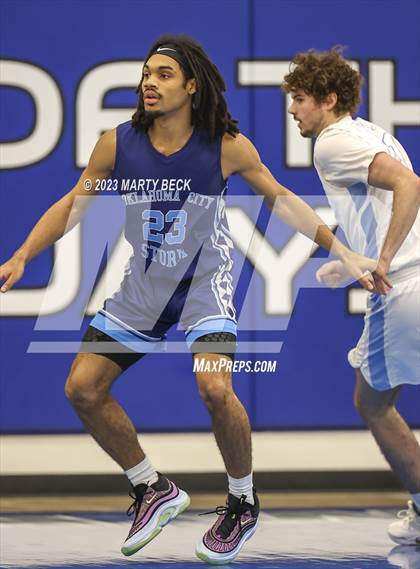 Thumbnail 3 in Oklahoma City Storm vs Link Academy (Bill Rowe's Queen City Showcase) photogallery.