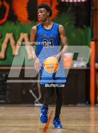 Thumbnail 3 in Seventy-First vs Westover (2023 Cumberland County Schools Holiday Classic Tournament) photogallery.