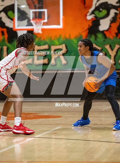 Thumbnail 3 in Seventy-First vs Westover (2023 Cumberland County Schools Holiday Classic Tournament) photogallery.