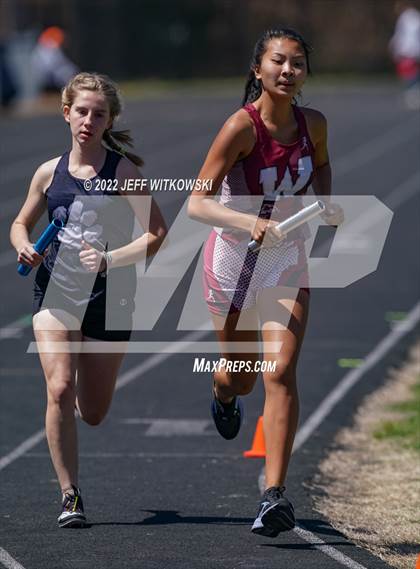 Thumbnail 3 in Apex Lions' Relays photogallery.