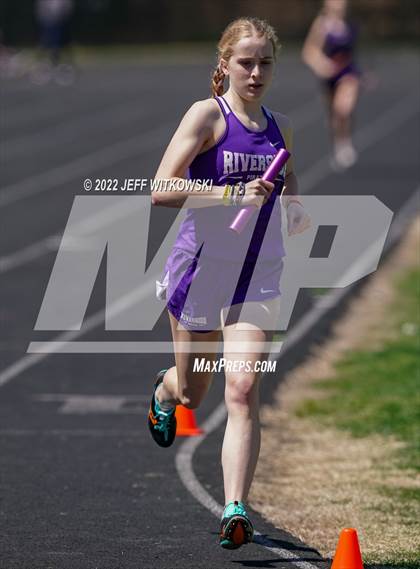 Thumbnail 1 in Apex Lions' Relays photogallery.