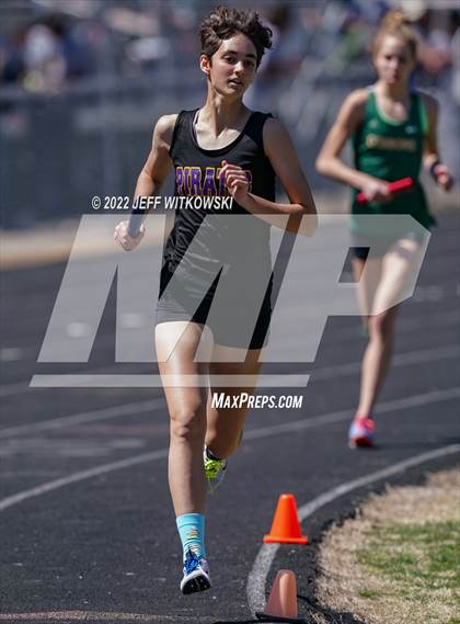 Thumbnail 3 in Apex Lions' Relays photogallery.