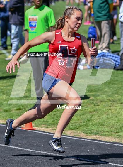 Thumbnail 3 in Apex Lions' Relays photogallery.