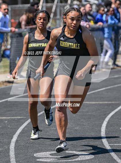Thumbnail 1 in Apex Lions' Relays photogallery.