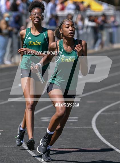 Thumbnail 2 in Apex Lions' Relays photogallery.