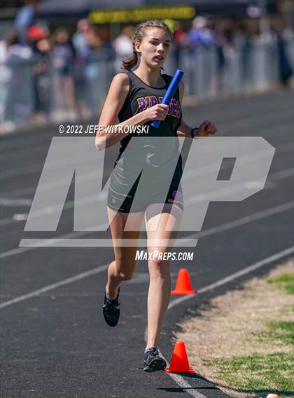 Thumbnail 3 in Apex Lions' Relays photogallery.