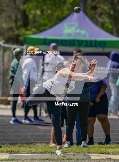 Thumbnail 3 in Apex Lions' Relays photogallery.