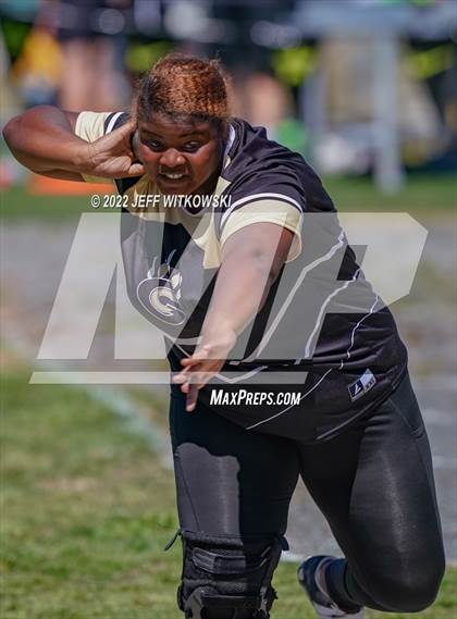 Thumbnail 2 in Apex Lions' Relays photogallery.