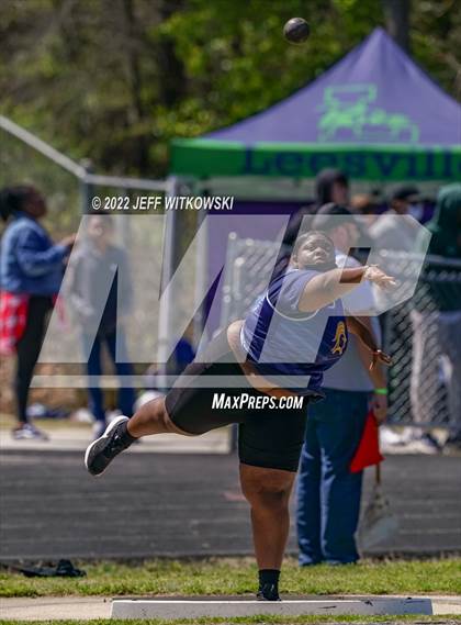 Thumbnail 3 in Apex Lions' Relays photogallery.