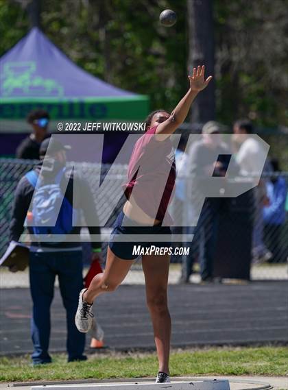 Thumbnail 3 in Apex Lions' Relays photogallery.