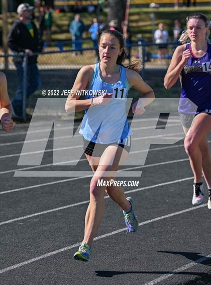 Thumbnail 2 in Apex Lions' Relays photogallery.