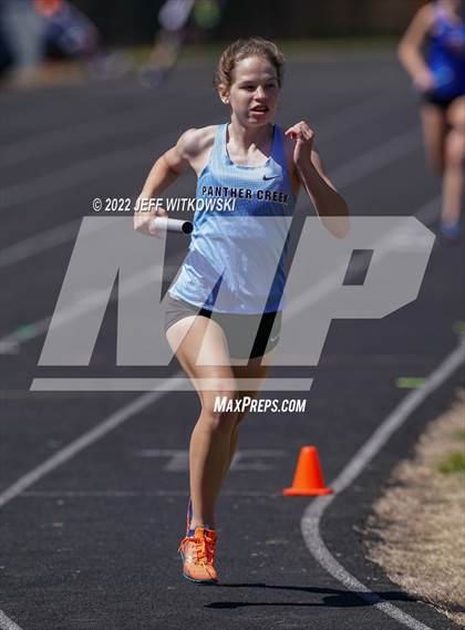 Thumbnail 2 in Apex Lions' Relays photogallery.