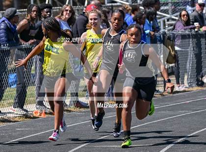 Thumbnail 1 in Apex Lions' Relays photogallery.