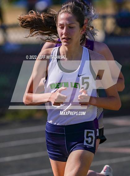Thumbnail 3 in Apex Lions' Relays photogallery.