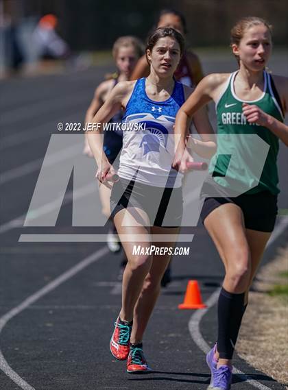 Thumbnail 2 in Apex Lions' Relays photogallery.
