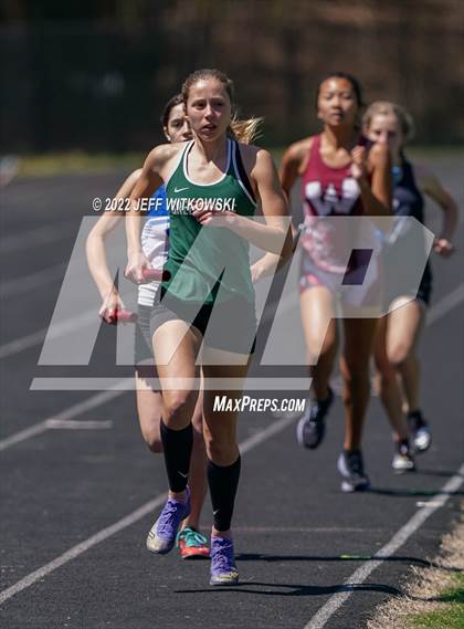 Thumbnail 3 in Apex Lions' Relays photogallery.