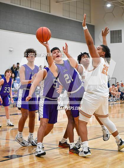 Thumbnail 2 in Caldwell vs Florence photogallery.