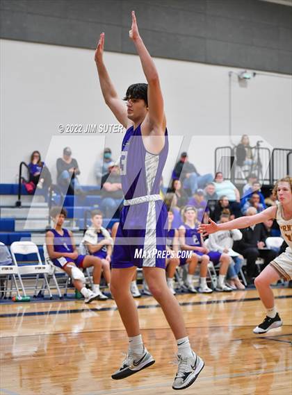 Thumbnail 3 in Caldwell vs Florence photogallery.
