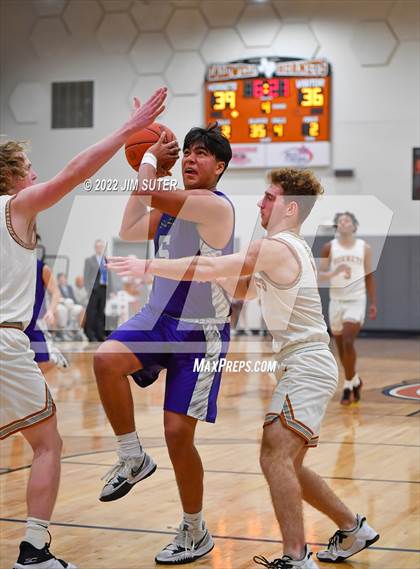 Thumbnail 3 in Caldwell vs Florence photogallery.