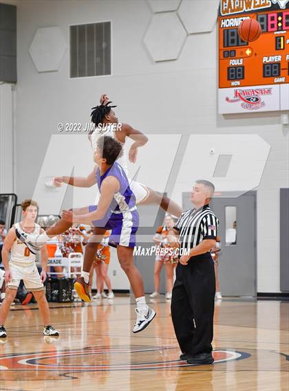 Thumbnail 2 in Caldwell vs Florence photogallery.