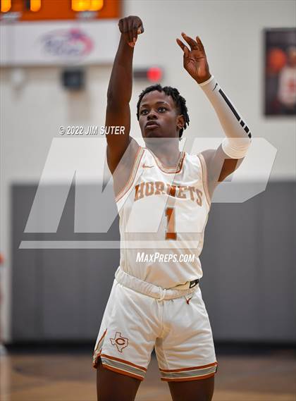 Thumbnail 2 in Caldwell vs Florence photogallery.