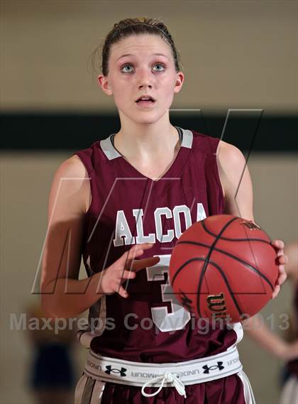 Thumbnail 3 in Gatlinburg-Pittman vs. Alcoa (TSSAA 2AA Regional Semifinal) photogallery.