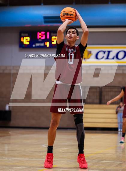 Thumbnail 2 in Fresno Christian vs. Ridgeview photogallery.