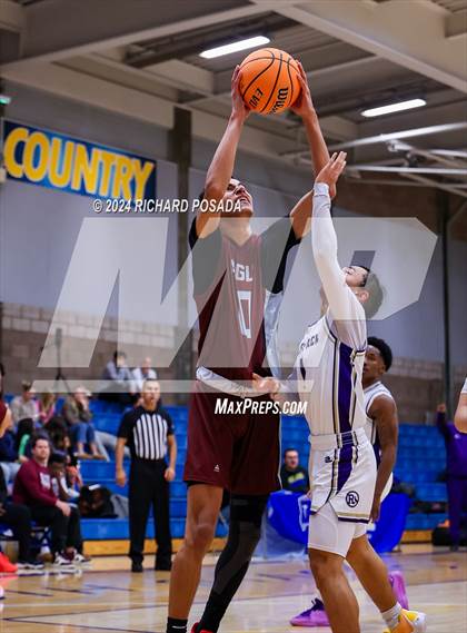 Thumbnail 3 in Fresno Christian vs. Ridgeview photogallery.