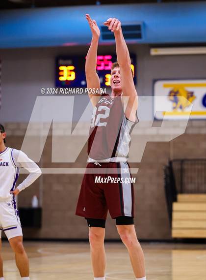 Thumbnail 1 in Fresno Christian vs. Ridgeview photogallery.