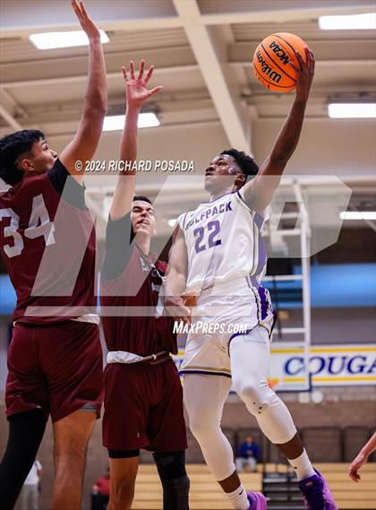 Thumbnail 2 in Fresno Christian vs. Ridgeview photogallery.