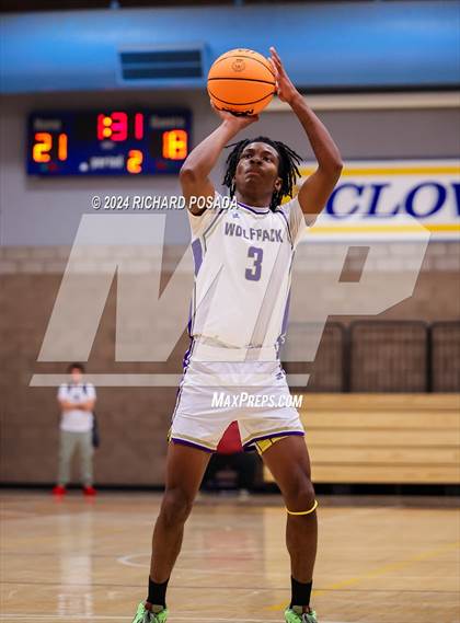 Thumbnail 3 in Fresno Christian vs. Ridgeview photogallery.
