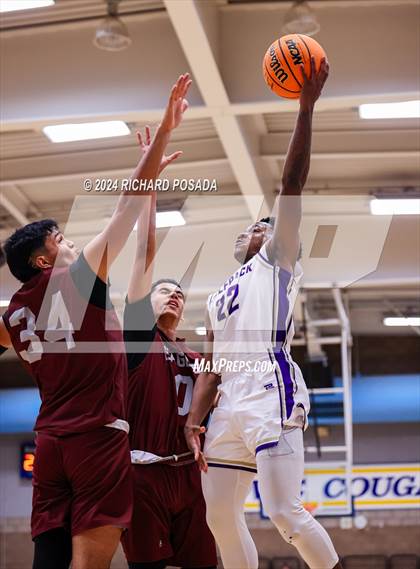 Thumbnail 3 in Fresno Christian vs. Ridgeview photogallery.