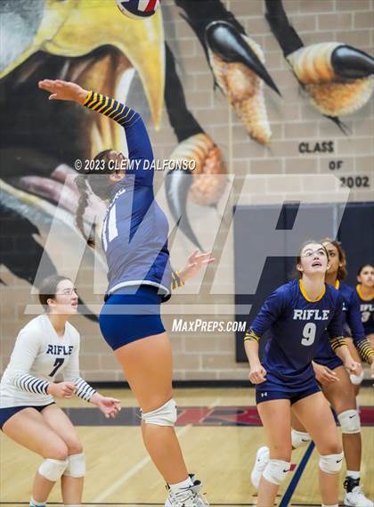 Thumbnail 2 in Rifle vs Rocky Mountain (Dakota Ridge Varsity Tournament) photogallery.