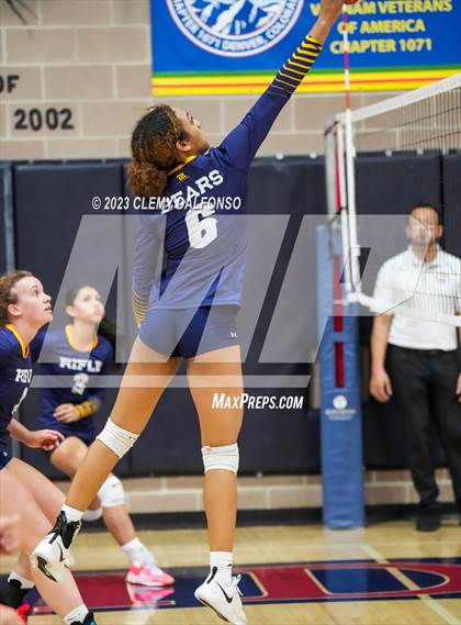 Thumbnail 3 in Rifle vs Rocky Mountain (Dakota Ridge Varsity Tournament) photogallery.