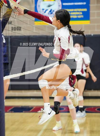 Thumbnail 3 in Rifle vs Rocky Mountain (Dakota Ridge Varsity Tournament) photogallery.